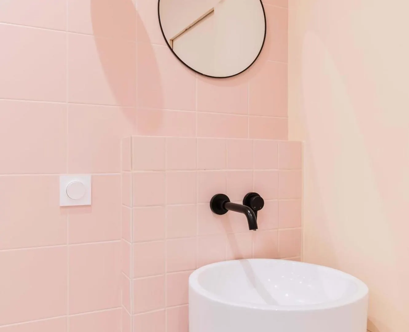Apartment Luxueux Avec Salle De Bains De Reve 6p - Flat-guest
