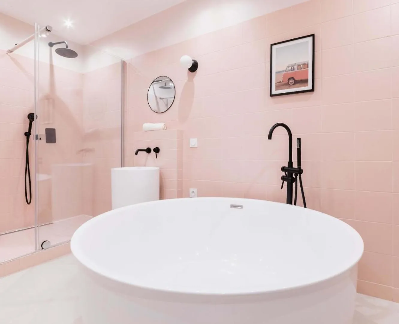 Apartment Luxueux Avec Salle De Bains De Reve 6p - Flat-guest